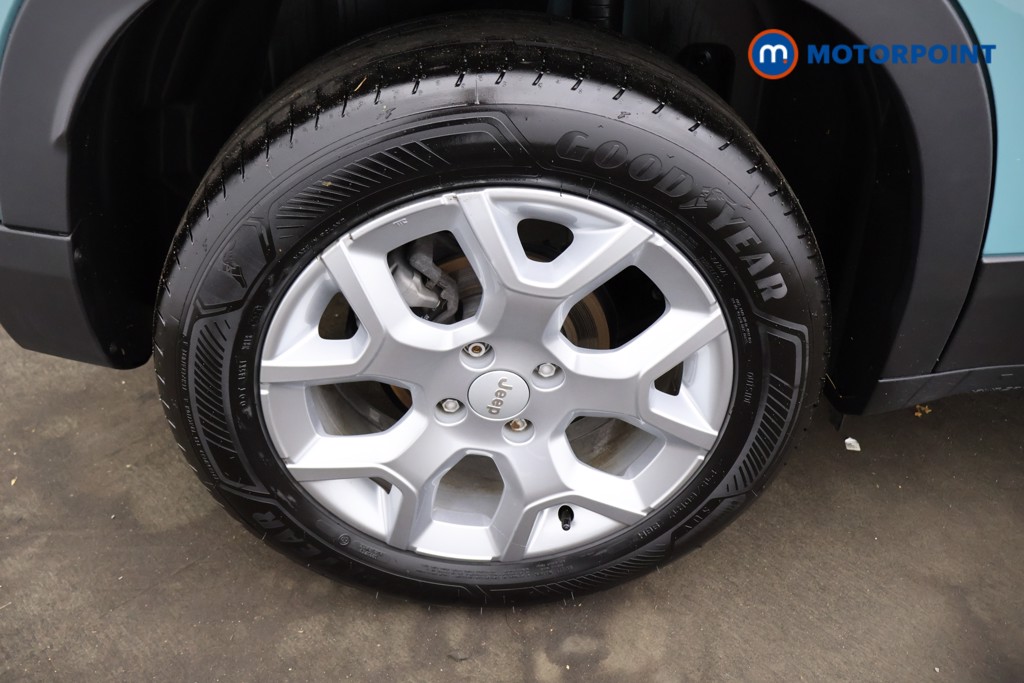 Jeep Avenger Altitude Manual Petrol SUV - Stock Number (1565169) - 18th supplementary image