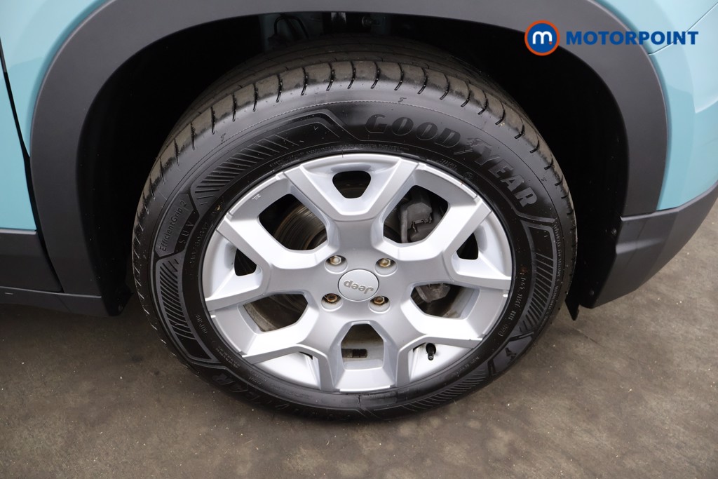 Jeep Avenger Altitude Manual Petrol SUV - Stock Number (1565169) - 19th supplementary image