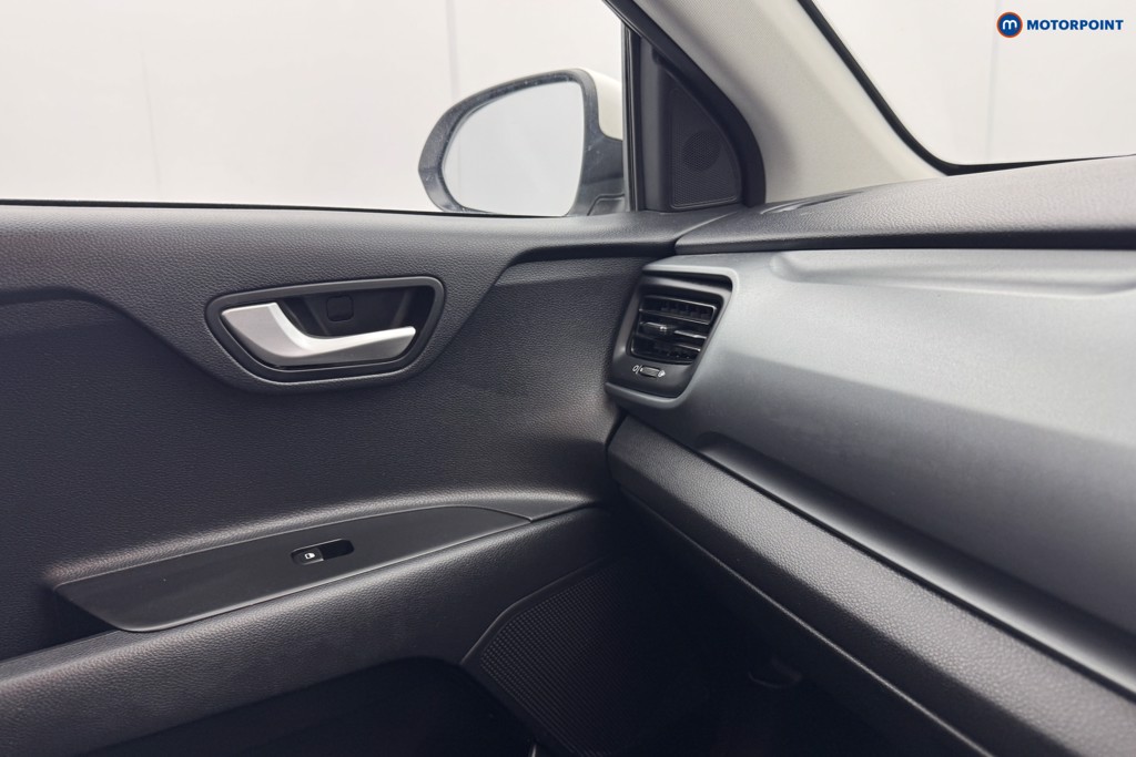 KIA Stonic 2 Manual Petrol SUV - Stock Number (1565216) - 18th supplementary image