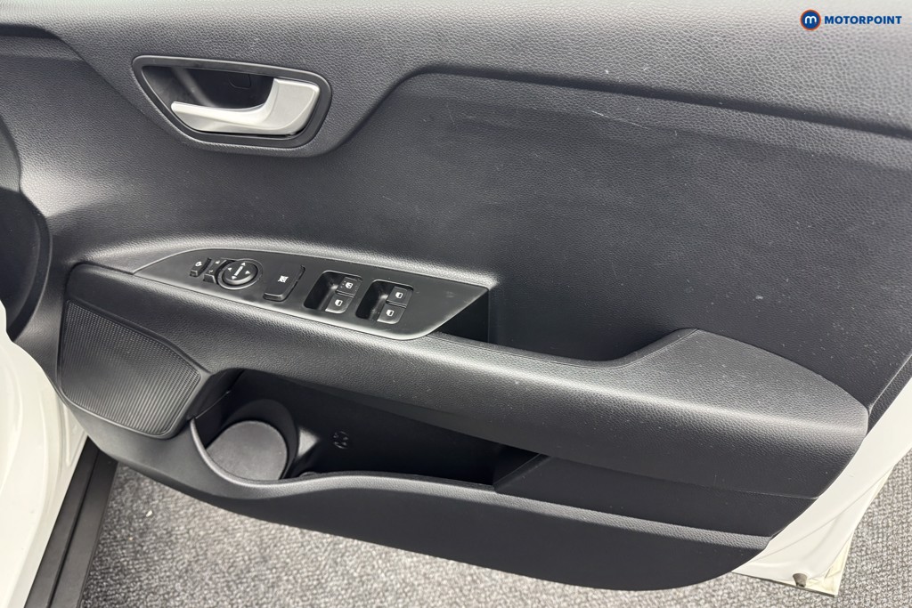 KIA Stonic 2 Manual Petrol SUV - Stock Number (1565216) - 23rd supplementary image