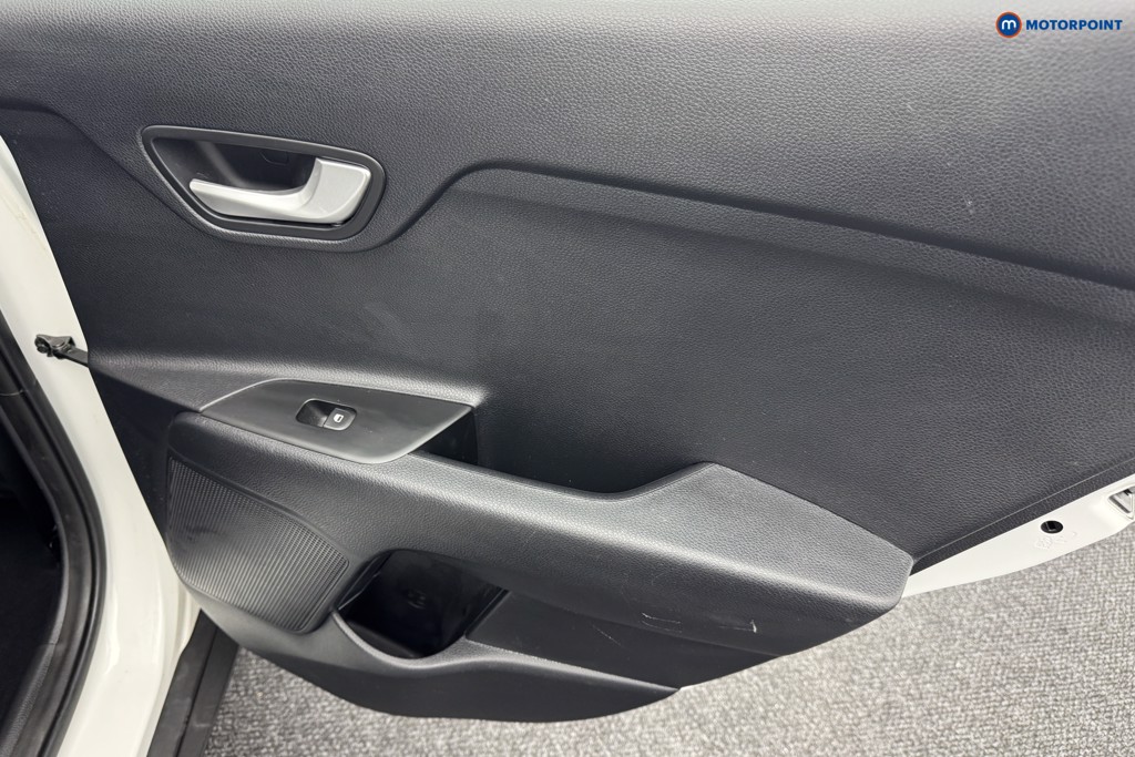 KIA Stonic 2 Manual Petrol SUV - Stock Number (1565216) - 25th supplementary image