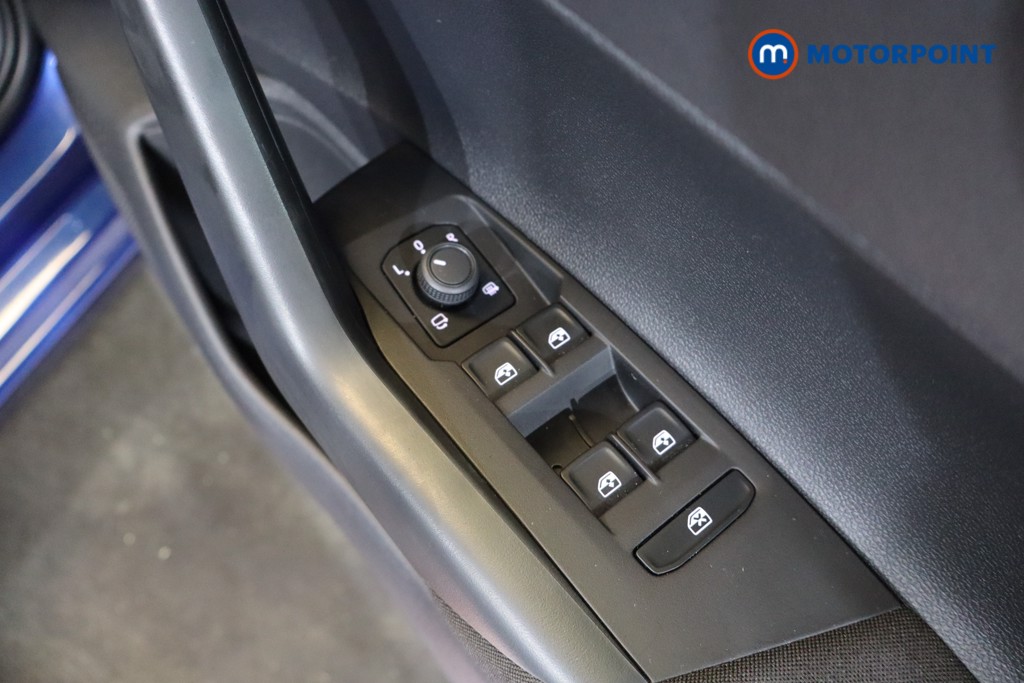 Volkswagen Polo Life Manual Petrol Hatchback - Stock Number (1565369) - 17th supplementary image