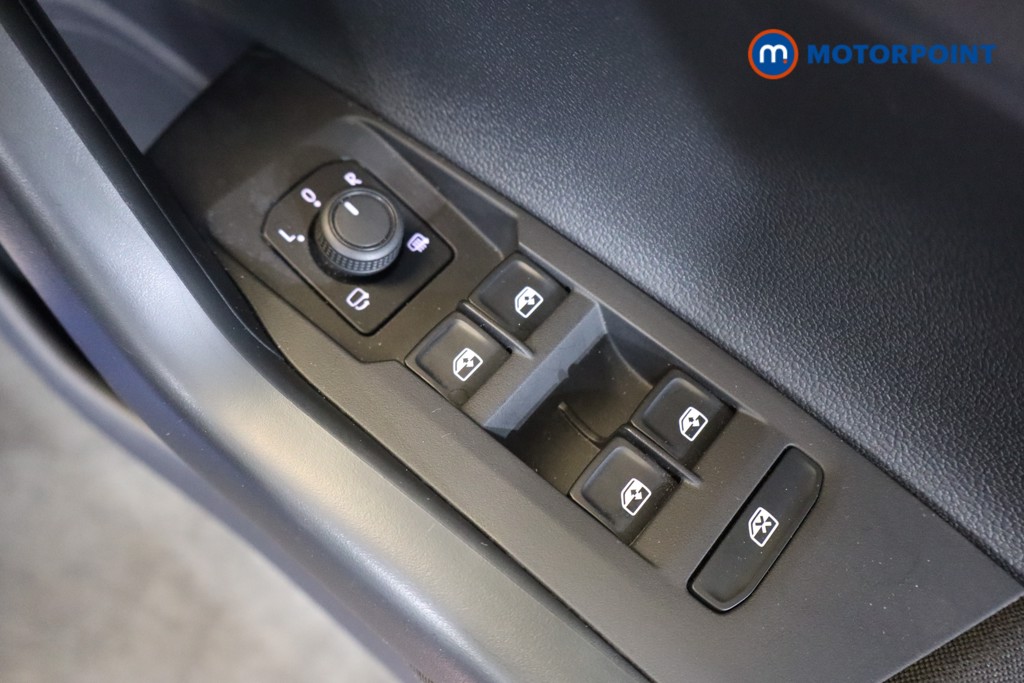 Volkswagen Polo Life Manual Petrol Hatchback - Stock Number (1565372) - 17th supplementary image
