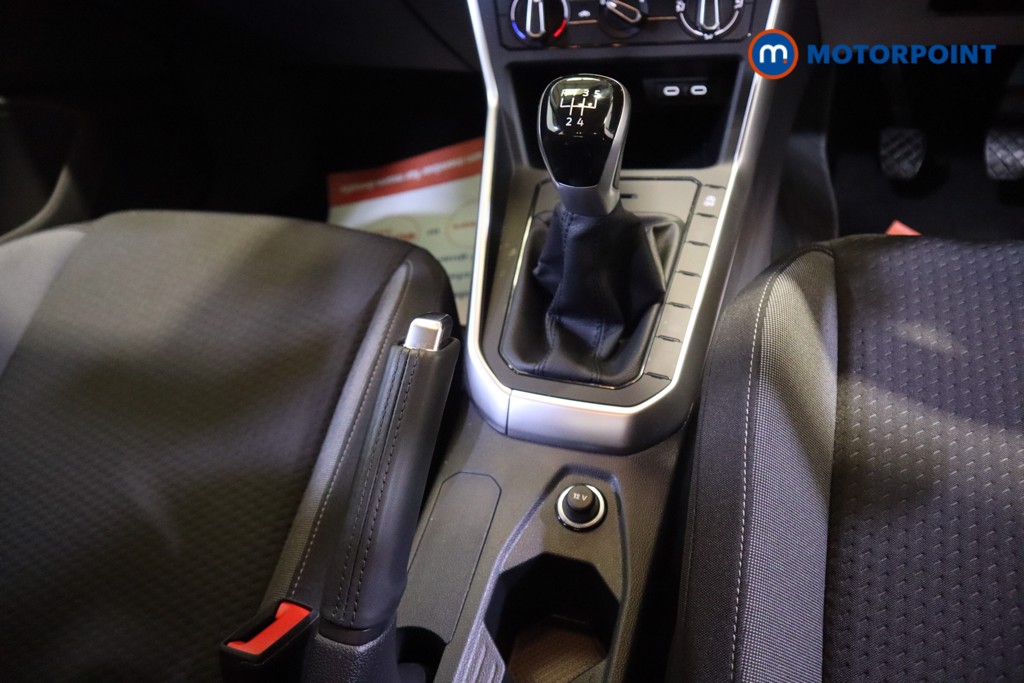 Volkswagen Polo Life Manual Petrol Hatchback - Stock Number (1565381) - 6th supplementary image