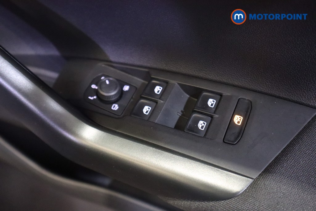 Volkswagen Polo Life Manual Petrol Hatchback - Stock Number (1565381) - 9th supplementary image