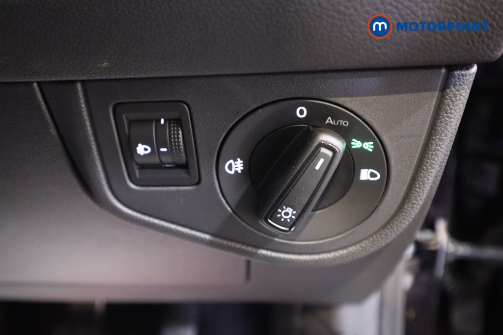 Volkswagen Polo Life Manual Petrol Hatchback - Stock Number (1565381) - 10th supplementary image