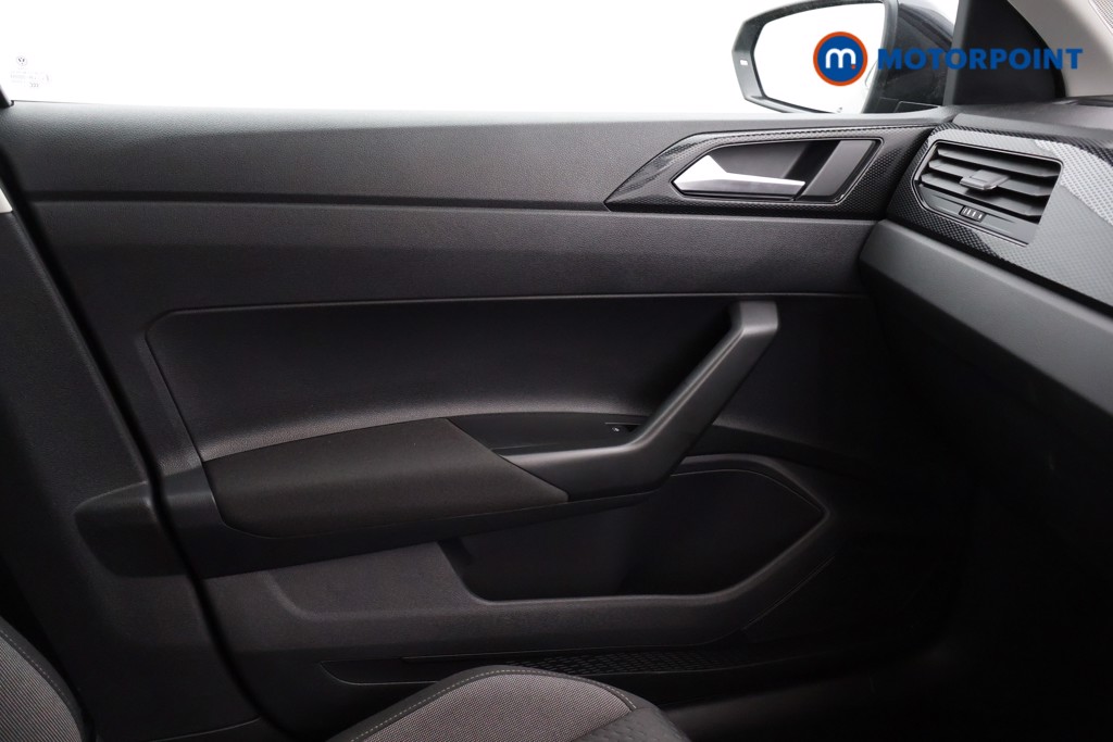 Volkswagen Polo Life Manual Petrol Hatchback - Stock Number (1565388) - 8th supplementary image