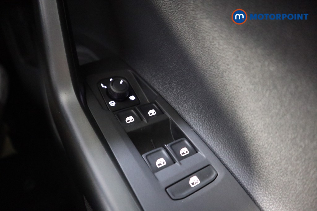 Volkswagen Polo Life Manual Petrol Hatchback - Stock Number (1565411) - 6th supplementary image