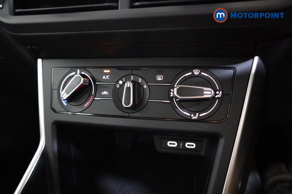 Volkswagen Polo Life Manual Petrol Hatchback - Stock Number (1565411) - 9th supplementary image