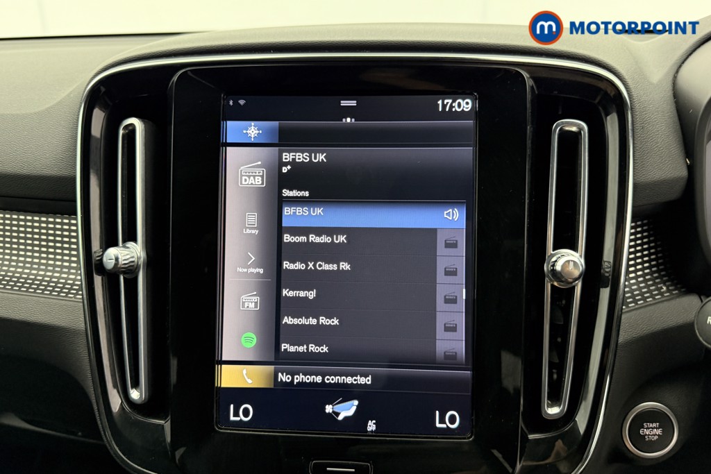 Volvo Xc40 R Design Automatic Petrol SUV - Stock Number (1565500) - 5th supplementary image
