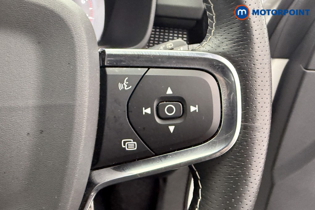 Volvo Xc40 R Design Automatic Petrol SUV - Stock Number (1565500) - 11th supplementary image