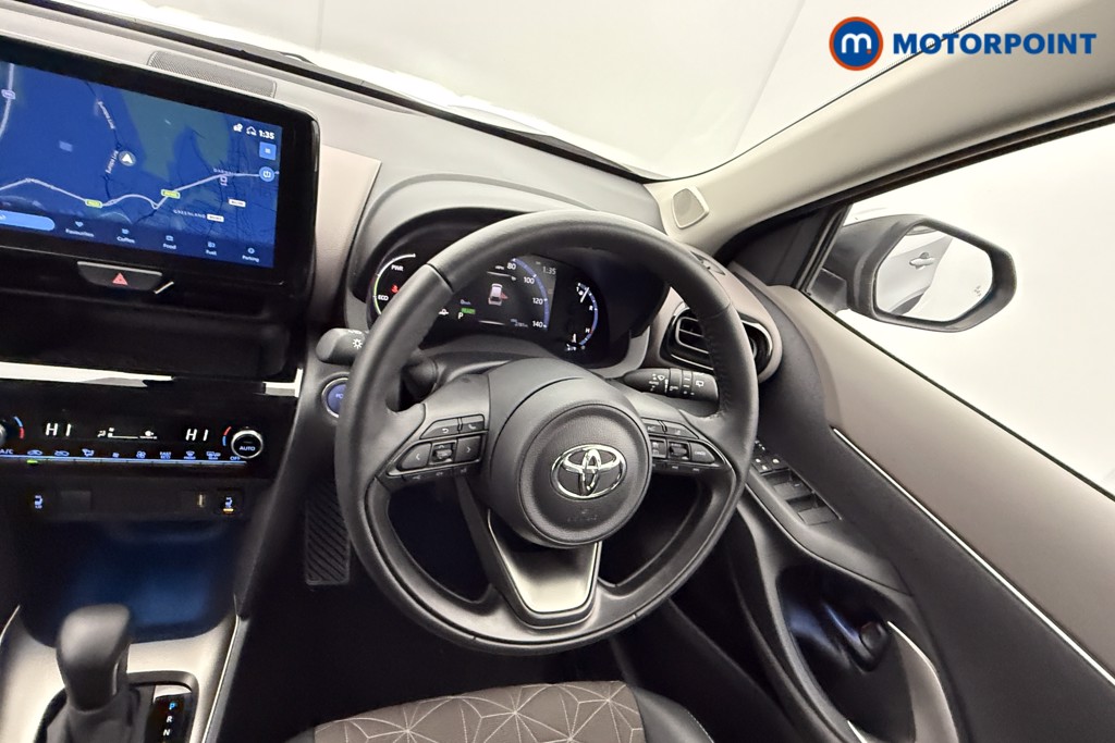 Toyota Yaris Cross Excel Automatic Petrol-Electric Hybrid Estate - Stock Number (1565544) - 3rd supplementary image
