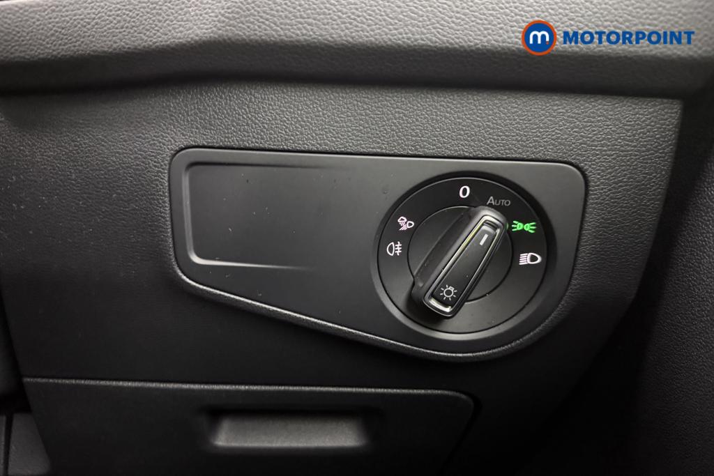 Volkswagen Tiguan R-Line Automatic Petrol SUV - Stock Number (1565588) - 17th supplementary image