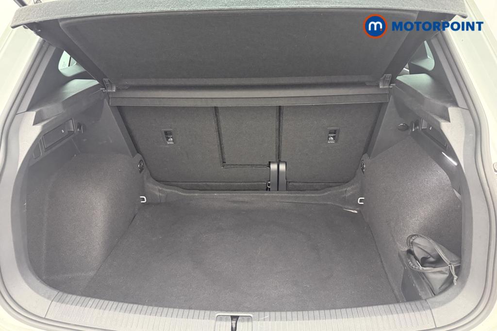 Volkswagen Tiguan R-Line Automatic Petrol SUV - Stock Number (1565588) - 23rd supplementary image