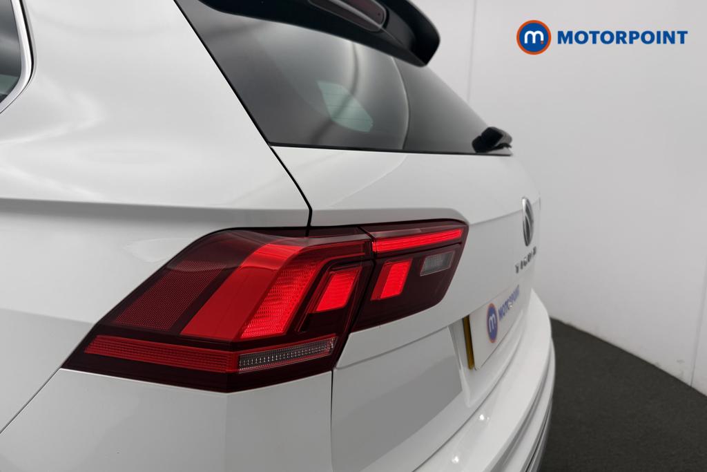 Volkswagen Tiguan R-Line Automatic Petrol SUV - Stock Number (1565588) - 28th supplementary image