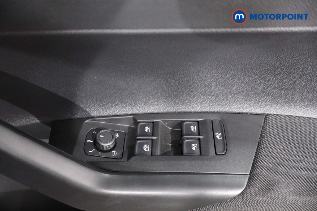 Volkswagen Polo Match Manual Petrol Hatchback - Stock Number (1565961) - 25th supplementary image