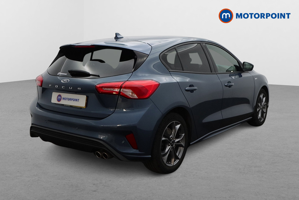 Ford Focus St-Line Manual Petrol Hatchback - Stock Number (1565970) - Drivers side rear corner