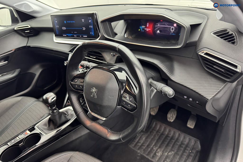 Peugeot 208 Allure Premium Manual Petrol Hatchback - Stock Number (1566024) - 7th supplementary image
