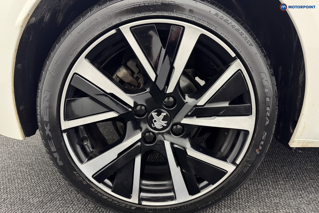 Peugeot 208 Allure Premium Manual Petrol Hatchback - Stock Number (1566024) - 34th supplementary image