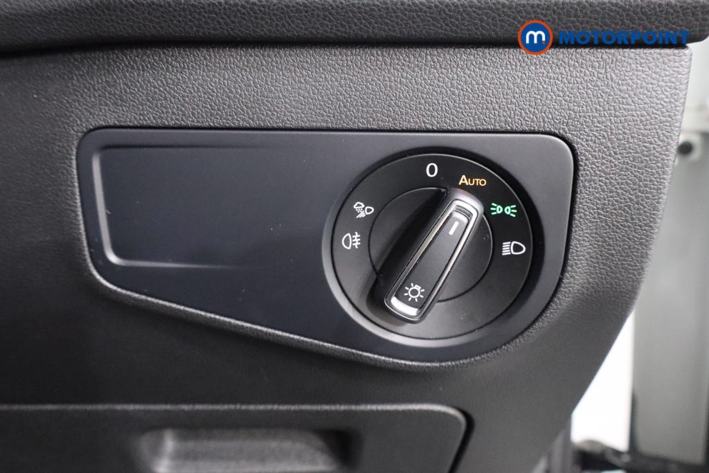Volkswagen Tiguan R-Line Automatic Petrol SUV - Stock Number (1566055) - 12th supplementary image