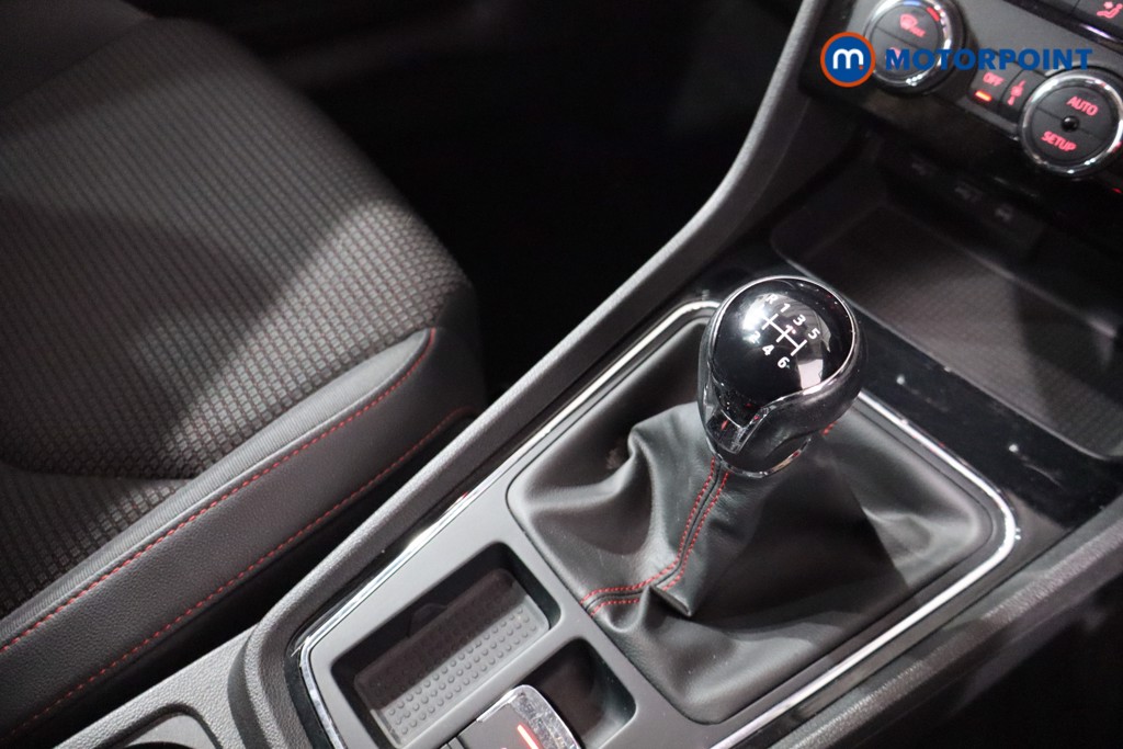 Seat Leon FR Manual Petrol Hatchback - Stock Number (1566084) - 15th supplementary image
