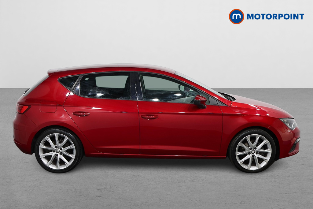 Seat Leon FR Manual Petrol Hatchback - Stock Number (1566084) - Drivers side