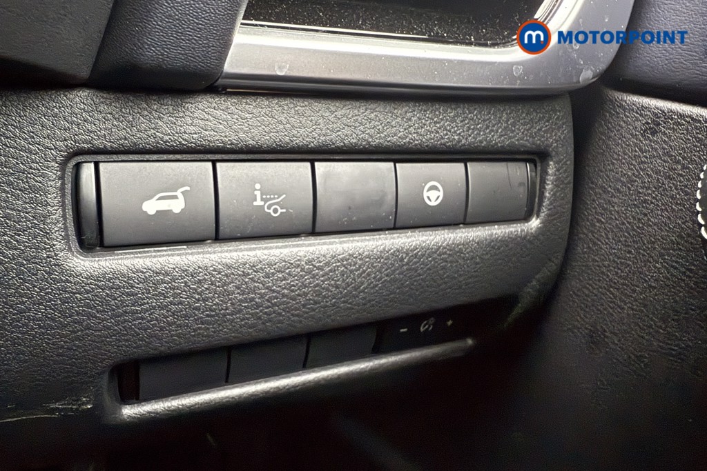 Nissan Qashqai Tekna Automatic Petrol-Electric Hybrid SUV - Stock Number (1566264) - 14th supplementary image