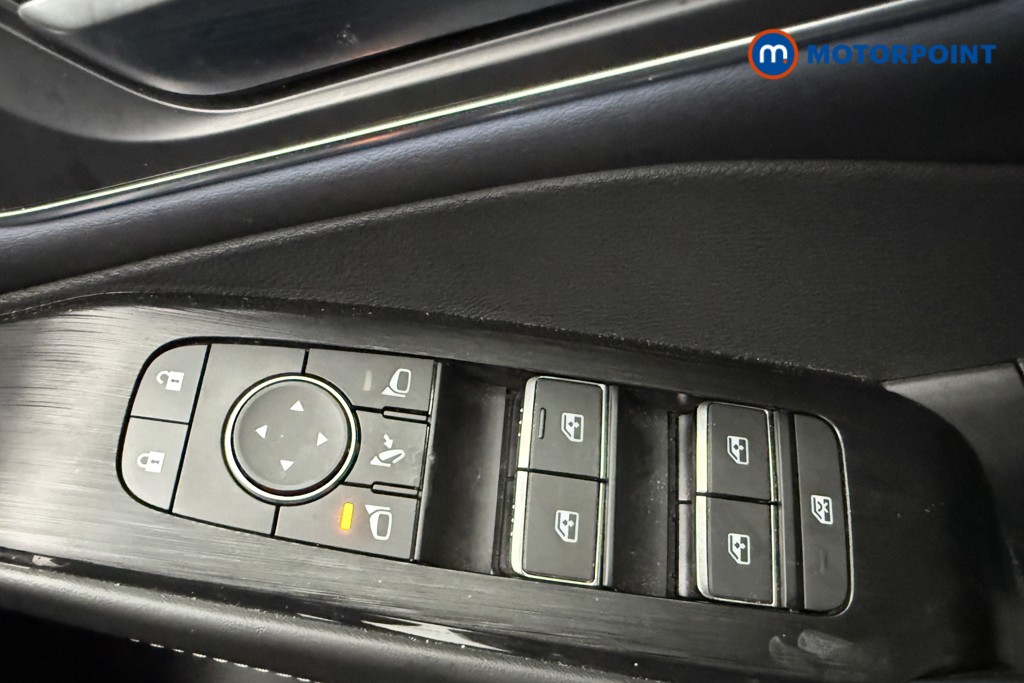 Nissan Qashqai Tekna Automatic Petrol-Electric Hybrid SUV - Stock Number (1566264) - 16th supplementary image