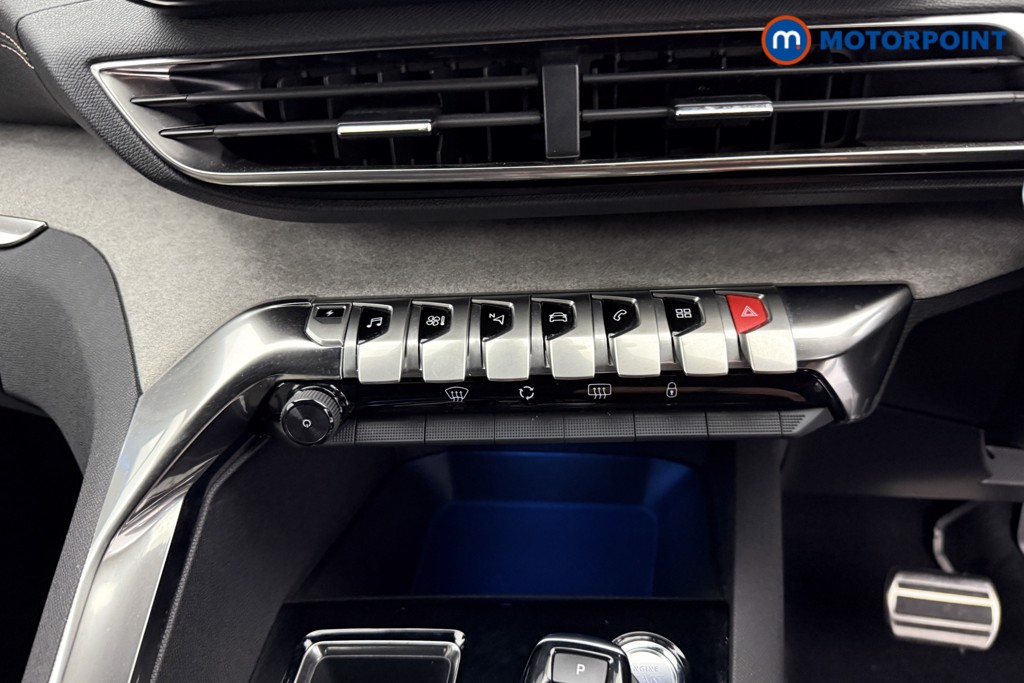 Peugeot 3008 GT Automatic Petrol Plug-In Hybrid SUV - Stock Number (1566333) - 11th supplementary image