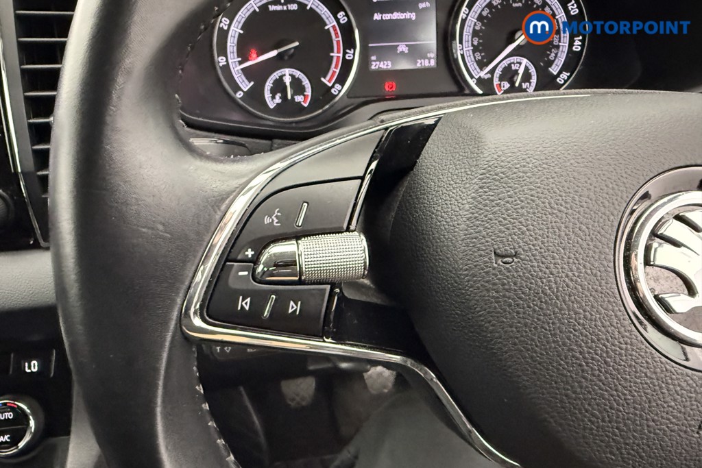 Skoda Karoq Se Technology Manual Petrol SUV - Stock Number (1566339) - 14th supplementary image