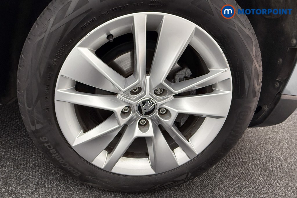 Skoda Karoq Se Technology Manual Petrol SUV - Stock Number (1566339) - 33rd supplementary image