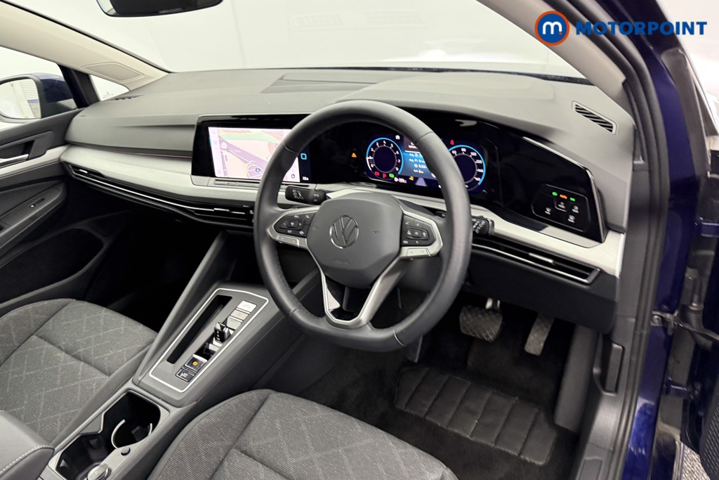Volkswagen Golf Life Automatic Petrol Hatchback - Stock Number (1566397) - 4th supplementary image