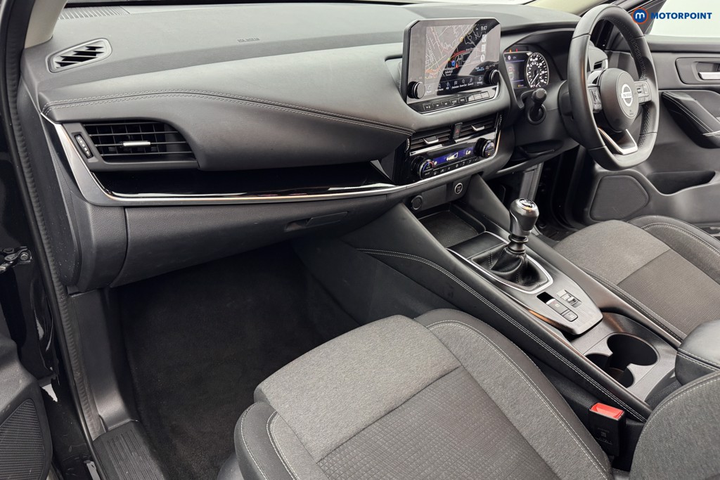 Nissan Qashqai N-Connecta Manual Petrol SUV - Stock Number (1566411) - 8th supplementary image