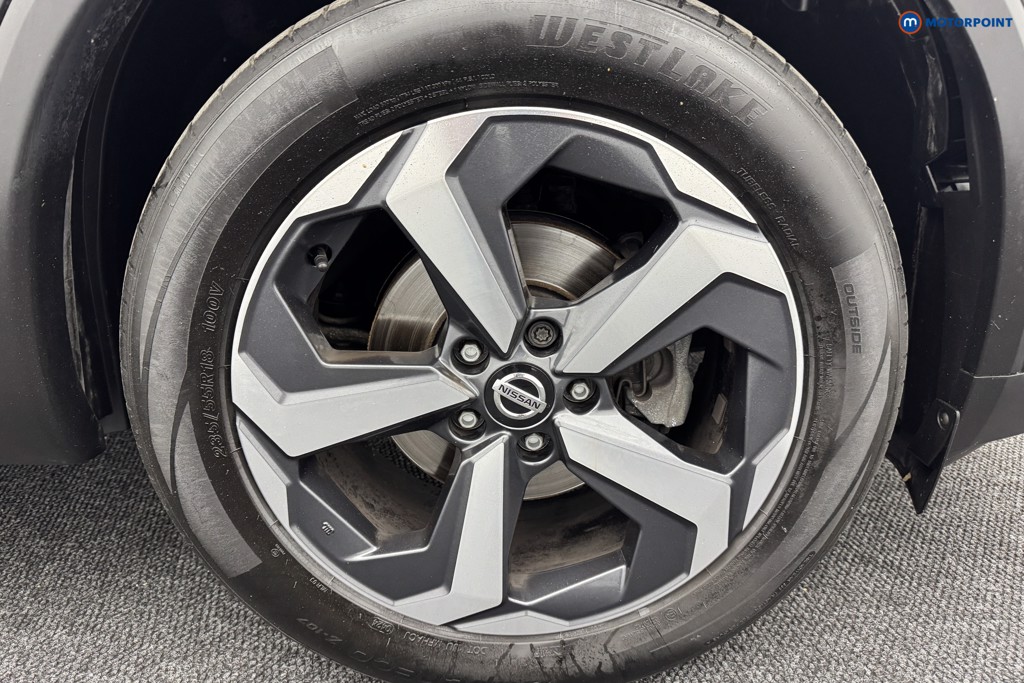 Nissan Qashqai N-Connecta Manual Petrol SUV - Stock Number (1566411) - 34th supplementary image