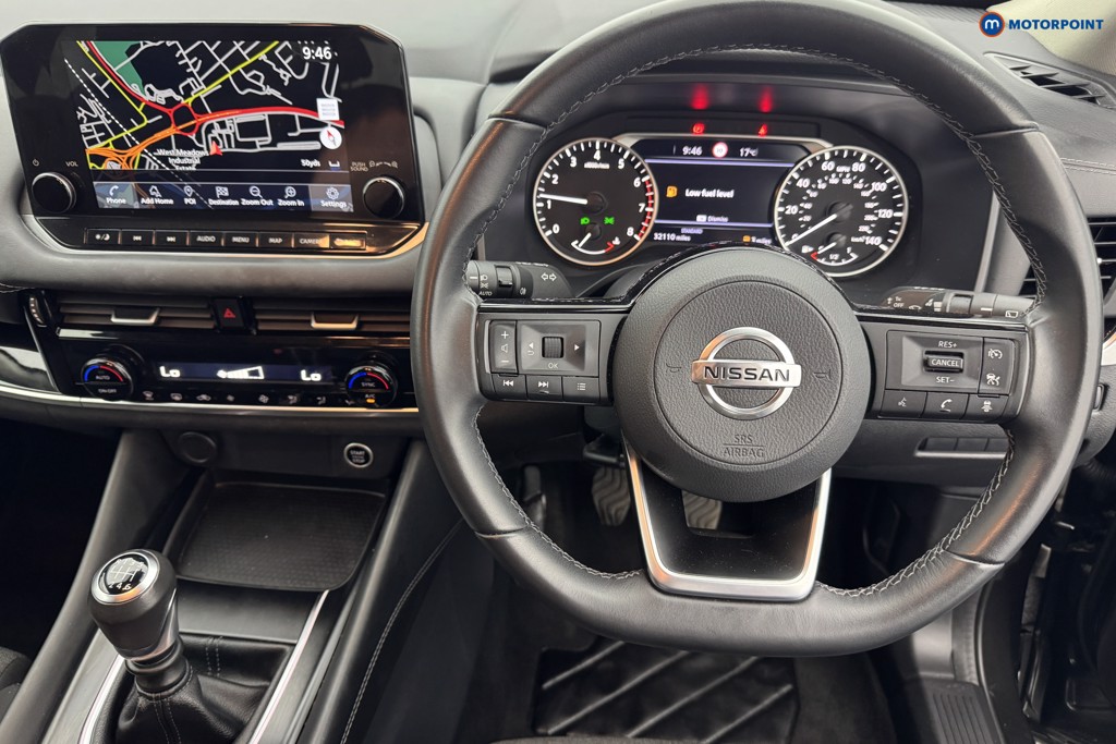 Nissan Qashqai N-Connecta Manual Petrol SUV - Stock Number (1566411) - 1st supplementary image