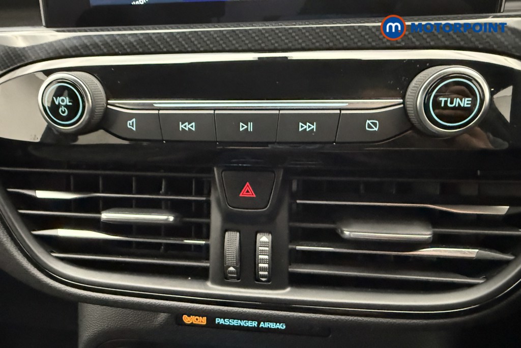 Ford Kuga St-Line Edition Automatic Diesel SUV - Stock Number (1566726) - 11th supplementary image