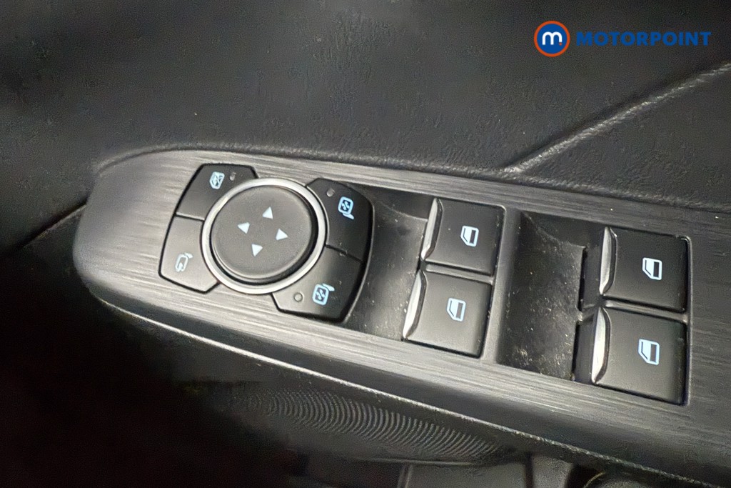 Ford Kuga St-Line Edition Automatic Diesel SUV - Stock Number (1566726) - 17th supplementary image