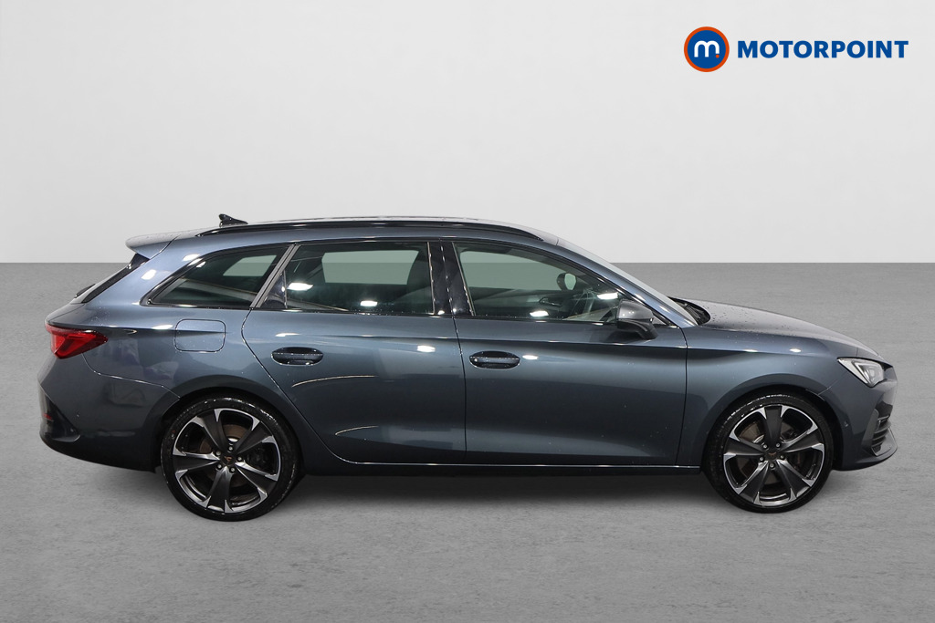 Cupra Leon VZ2 Automatic Petrol Plug-In Hybrid Estate - Stock Number (1566948) - Drivers side