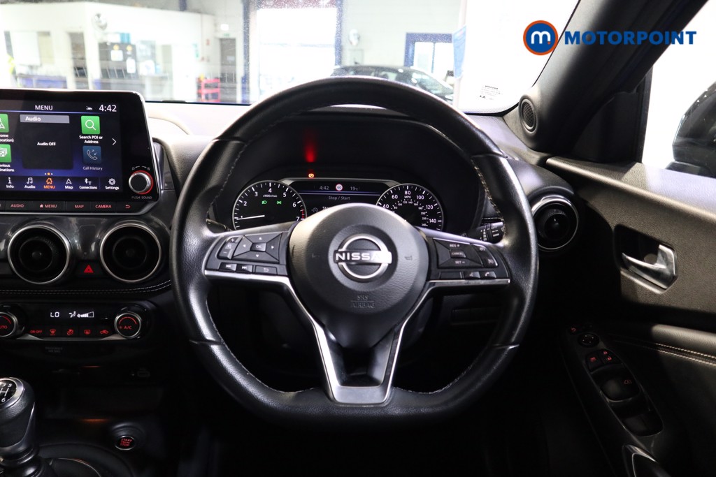 Nissan Juke N-Connecta Manual Petrol SUV - Stock Number (1566954) - 2nd supplementary image