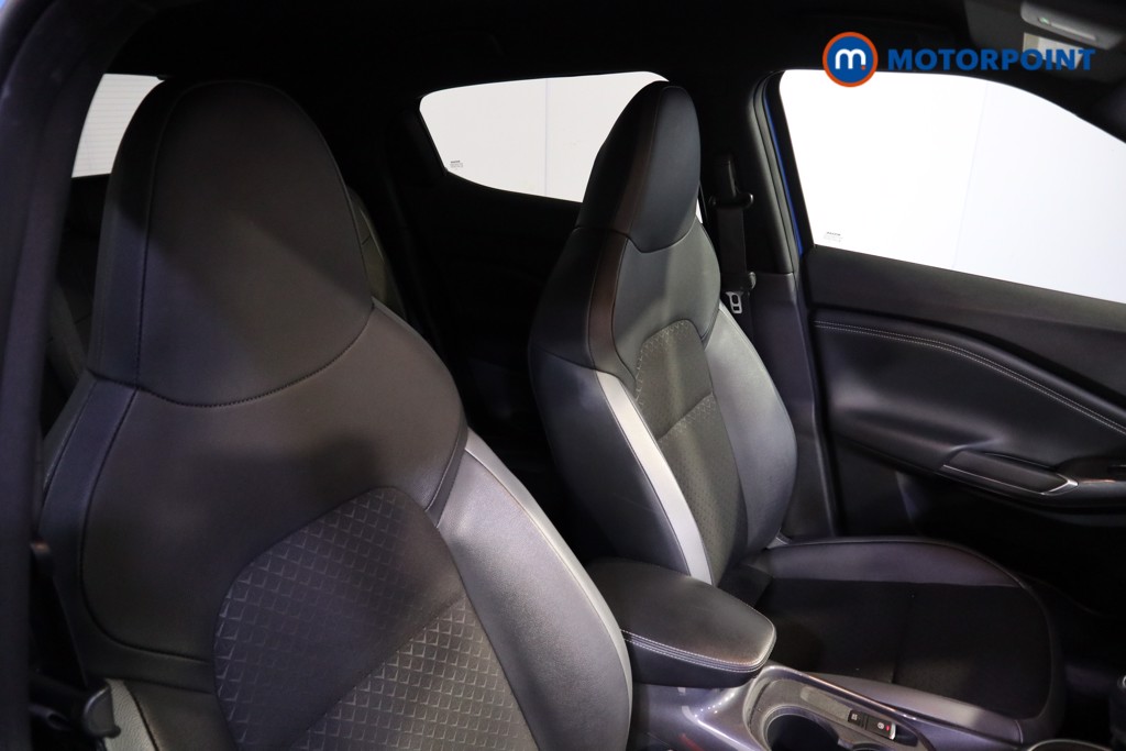 Nissan Juke N-Connecta Manual Petrol SUV - Stock Number (1566954) - 11th supplementary image