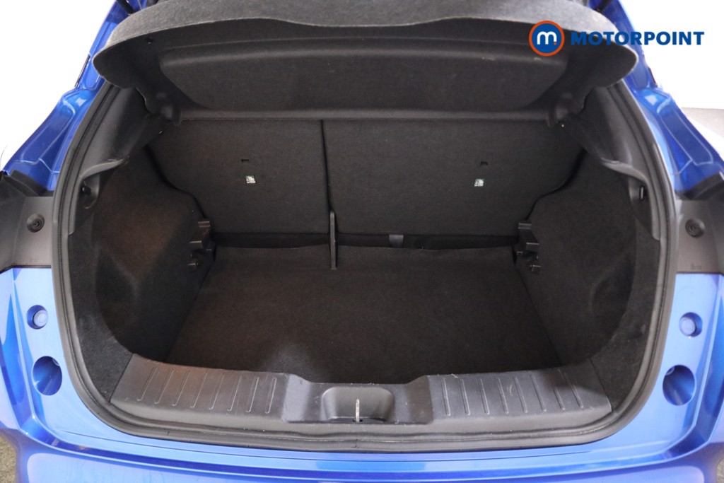 Nissan Juke N-Connecta Manual Petrol SUV - Stock Number (1566954) - 13th supplementary image