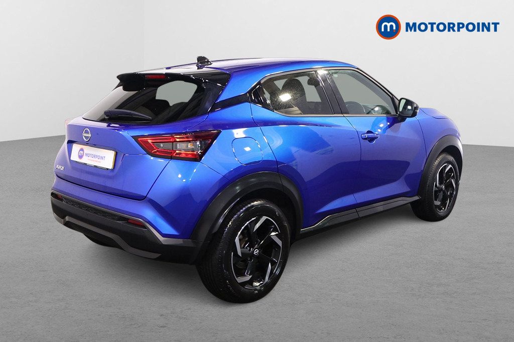 Nissan Juke N-Connecta Manual Petrol SUV - Stock Number (1566954) - Drivers side rear corner
