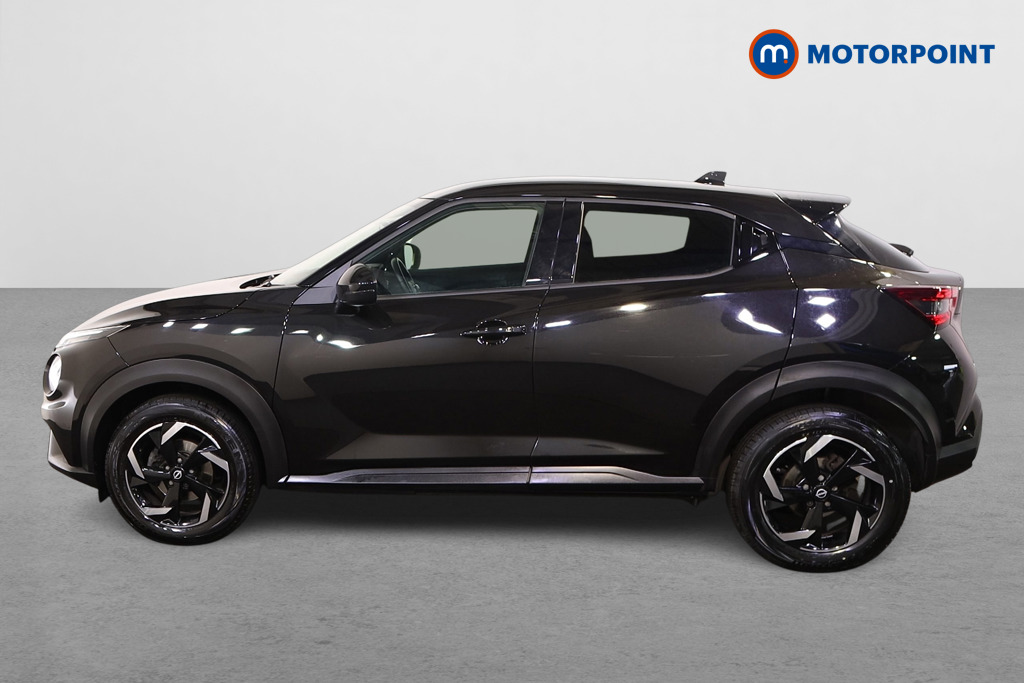 Nissan Juke N-Connecta Manual Petrol SUV - Stock Number (1566960) - Passenger side