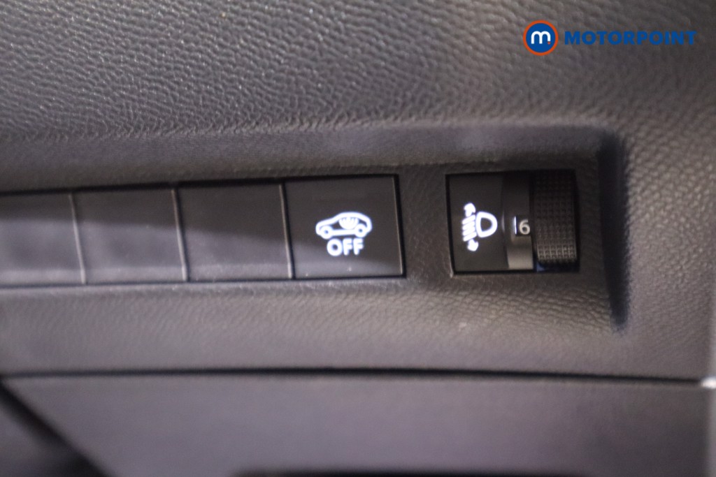Seat Leon FR Automatic Petrol Plug-In Hybrid Hatchback - Stock Number (1567101) - 10th supplementary image