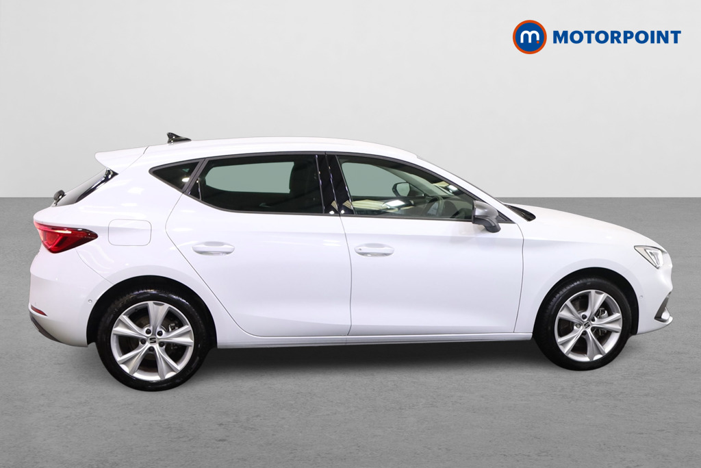 Seat Leon FR Automatic Petrol Plug-In Hybrid Hatchback - Stock Number (1567101) - Drivers side
