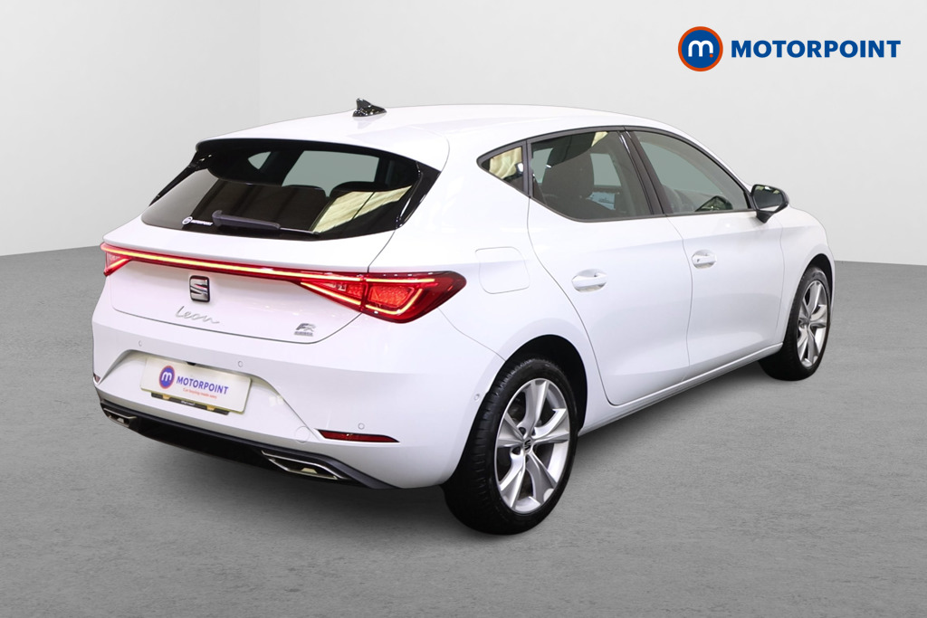 Seat Leon FR Automatic Petrol Plug-In Hybrid Hatchback - Stock Number (1567101) - Drivers side rear corner