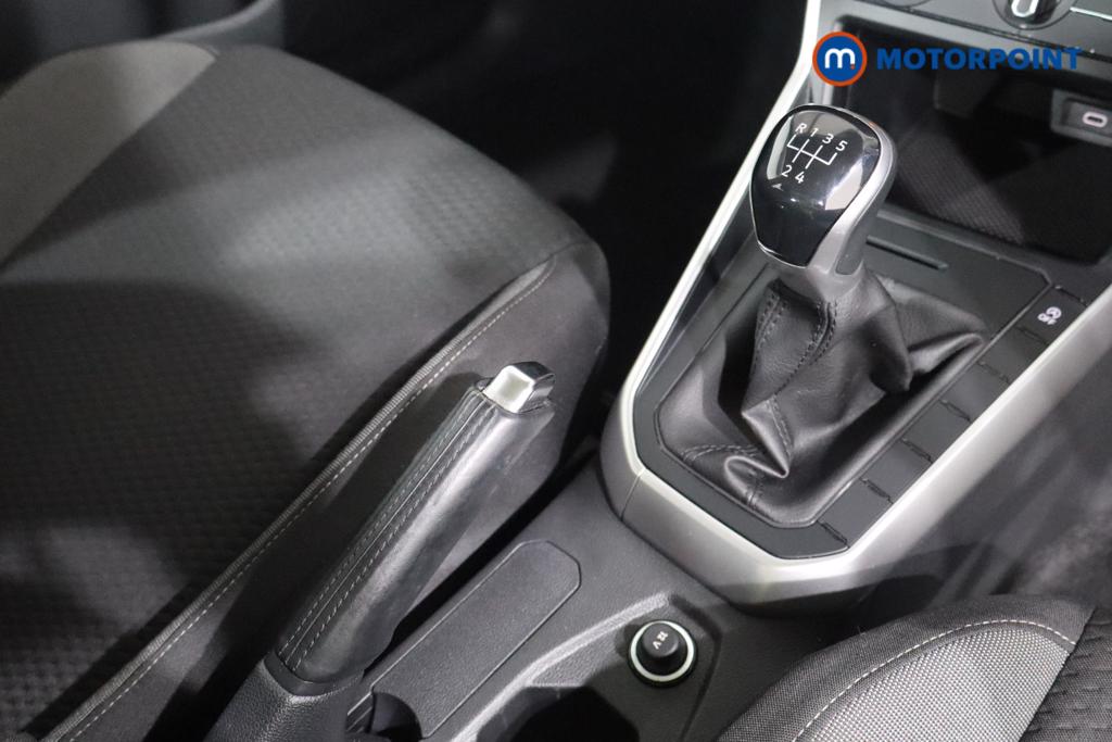 Volkswagen Polo Life Manual Petrol Hatchback - Stock Number (1567144) - 5th supplementary image