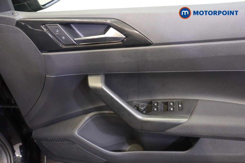 Volkswagen Polo Life Automatic Petrol Hatchback - Stock Number (1567576) - 7th supplementary image