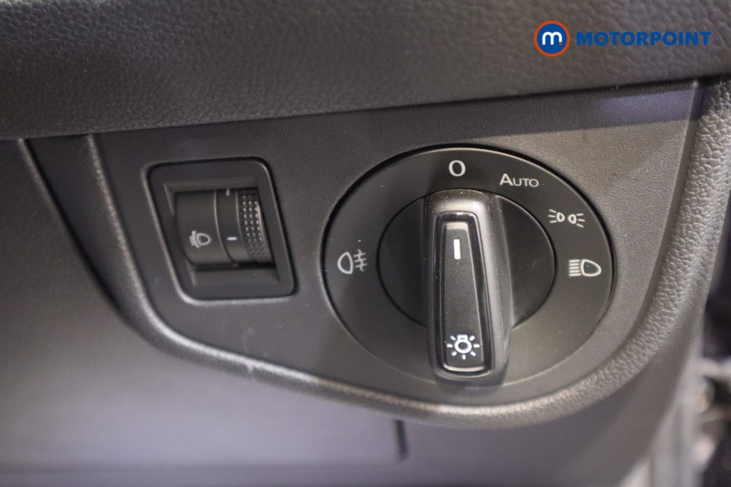 Volkswagen Polo Life Automatic Petrol Hatchback - Stock Number (1567576) - 10th supplementary image