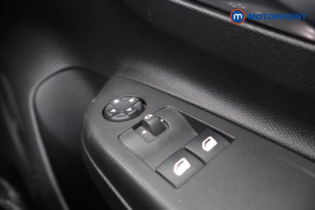 Vauxhall Corsa SE Manual Petrol Hatchback - Stock Number (1567623) - 11th supplementary image
